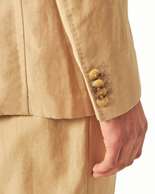 Men | Garret Suit | Biscuit