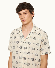 Marne Blossom Jacquard Relaxed Fit Capri Collar Shirt White Sand/Plum Colour | White Sand