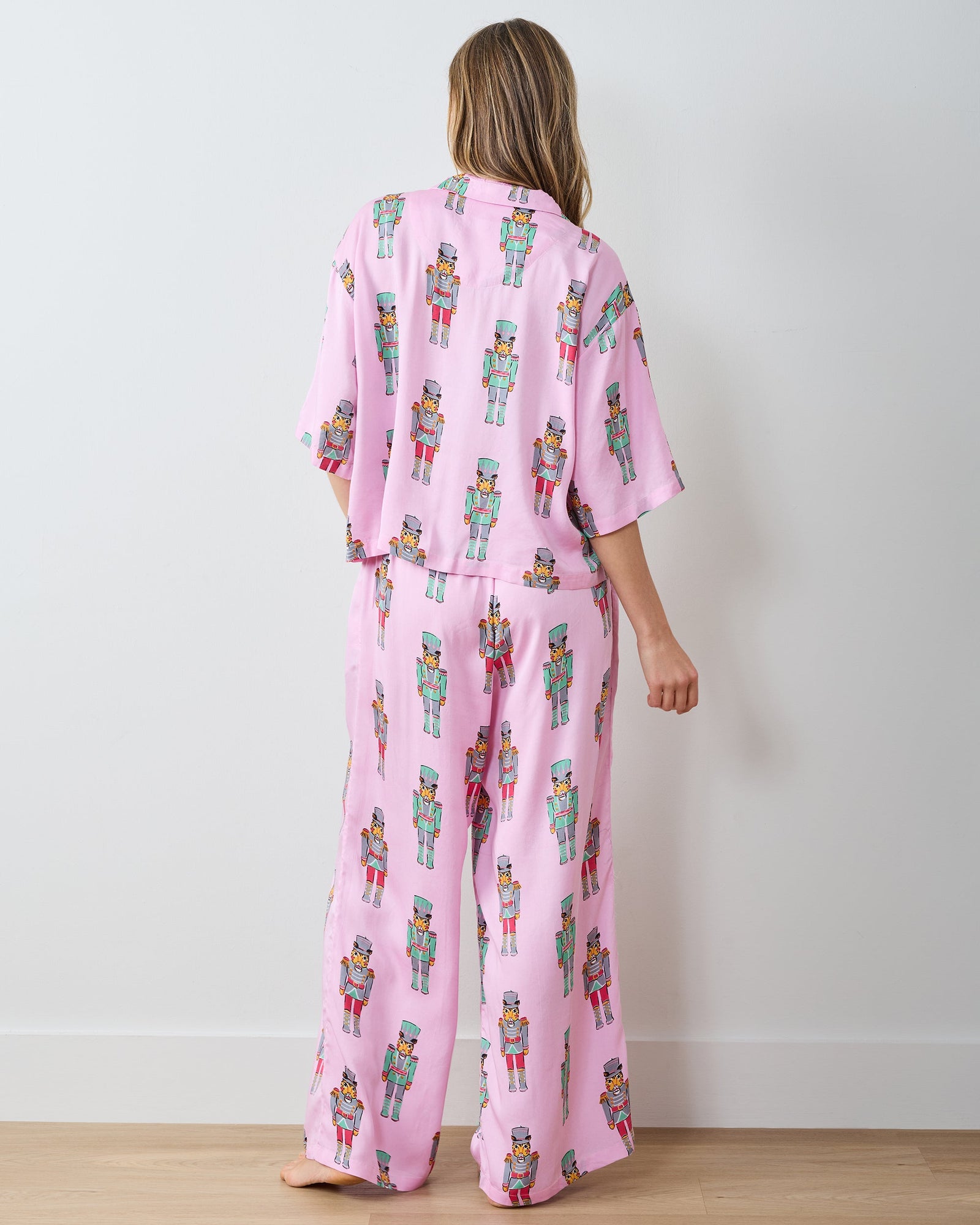 Leopard Nutcrackers - Eco Satin Wildest Dreams Set - Pink Candy Cane - Printfresh