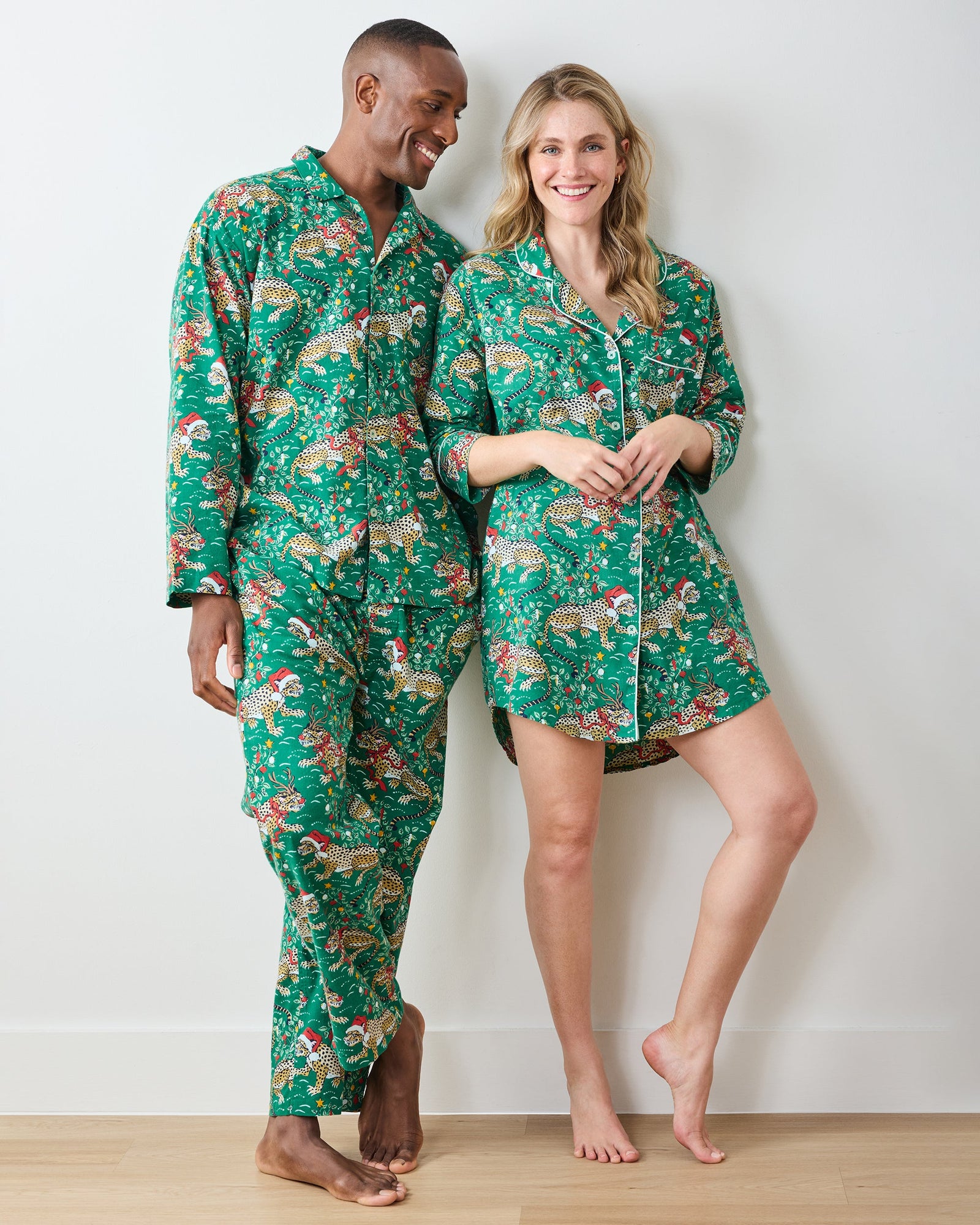 Very Merry Bagheera - Lightweight Flannel Sleep Shirt - Mistletoe - Printfresh