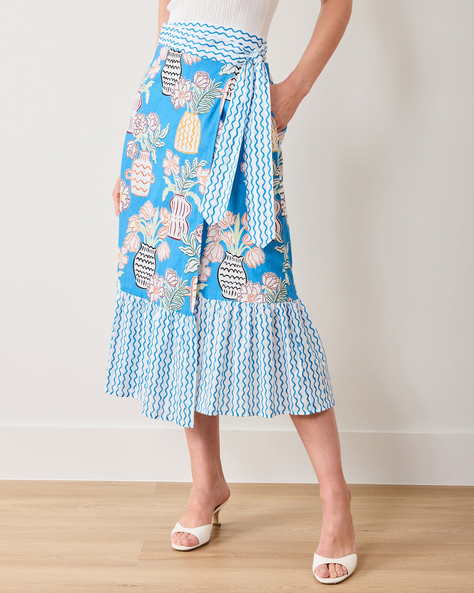 Antique Vases - Anika Skirt - Blue Sky - Printfresh