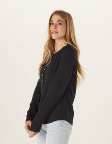 Women | Puremeso Henley | Black