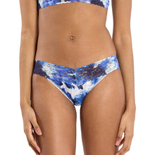Signature Lace V-Kini | Such A Blur (Blue)