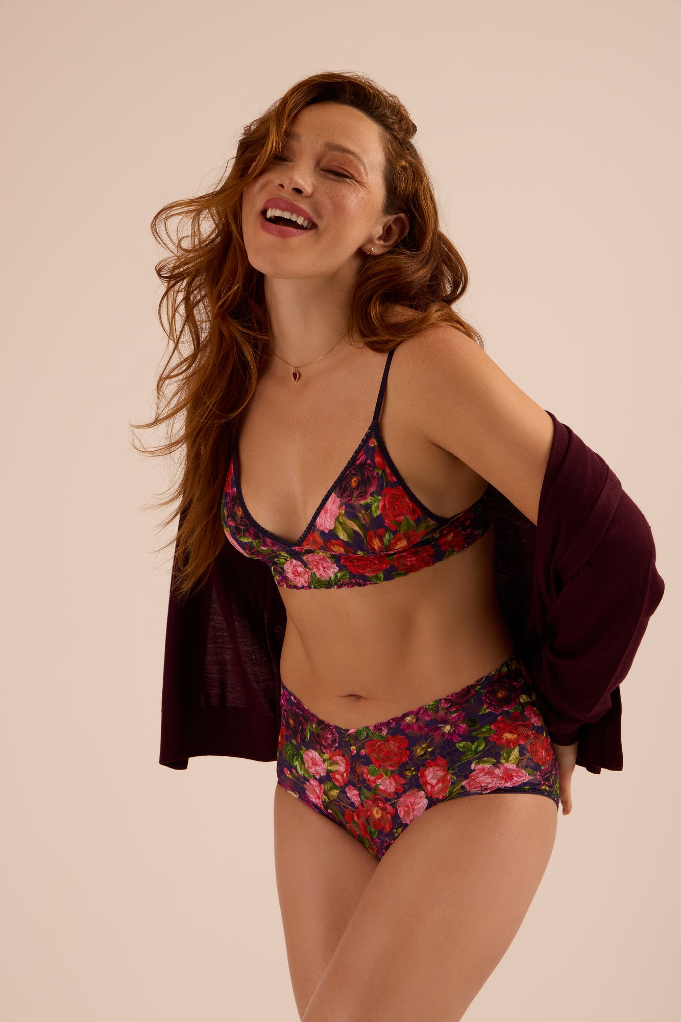 Signature Lace Padded Bralette | Winters Tale (Navy)