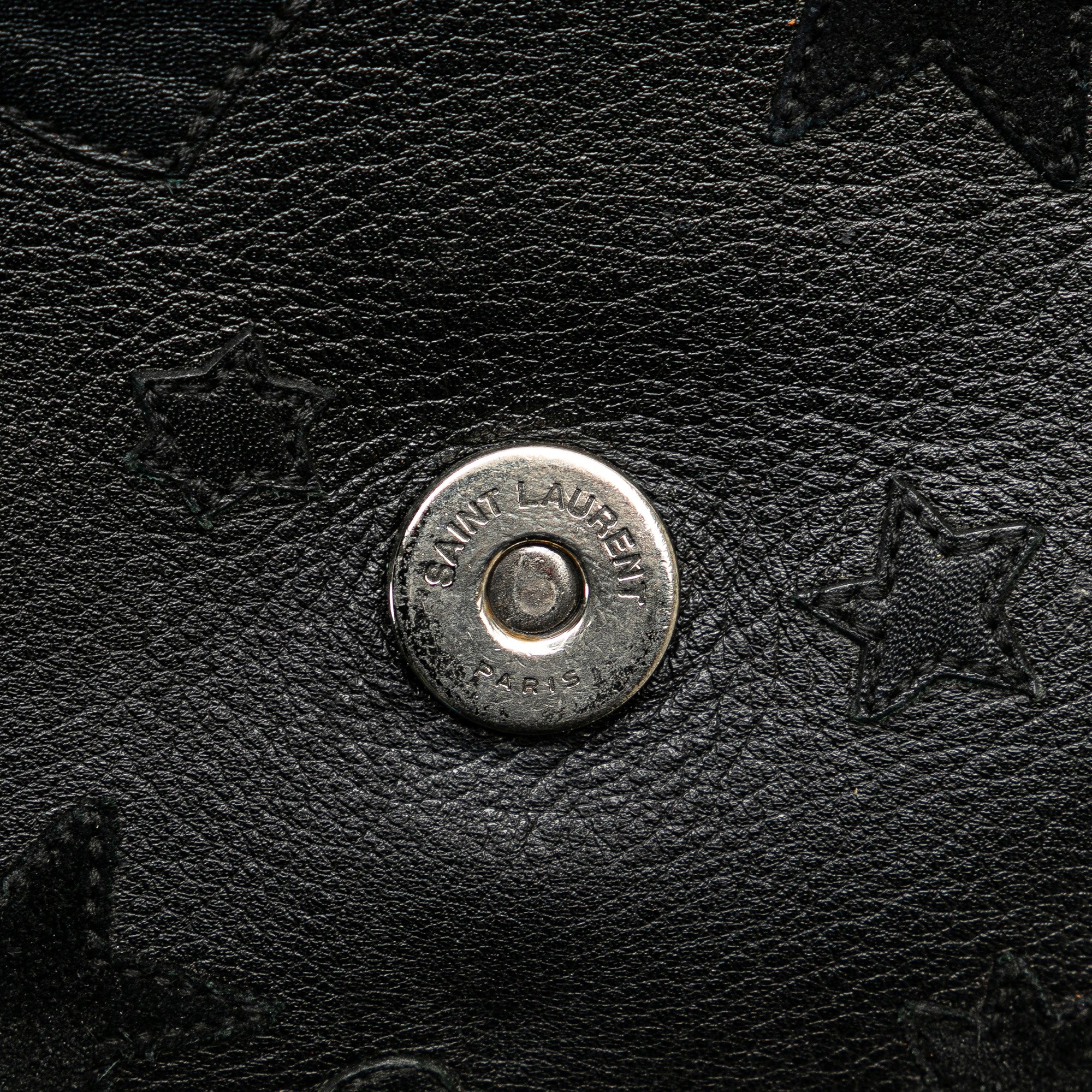 Saint Laurent | Pre-Owned Medium Monogram Heart Patchwork Chain Wallet | Black