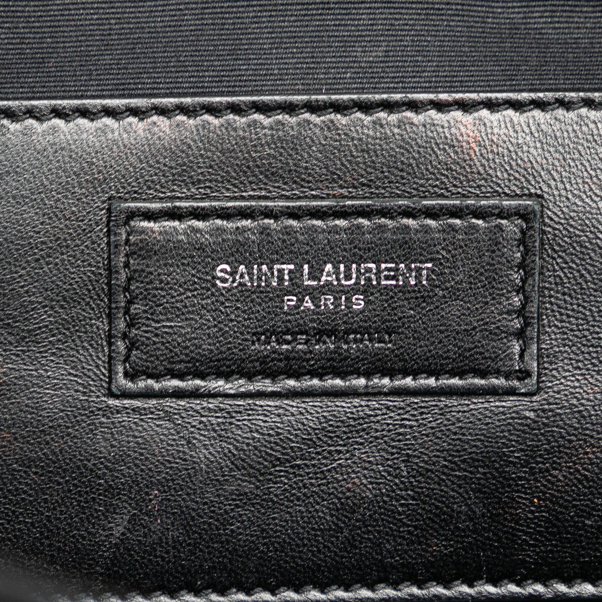 Saint Laurent | Pre-Owned Medium Monogram Heart Patchwork Chain Wallet | Black