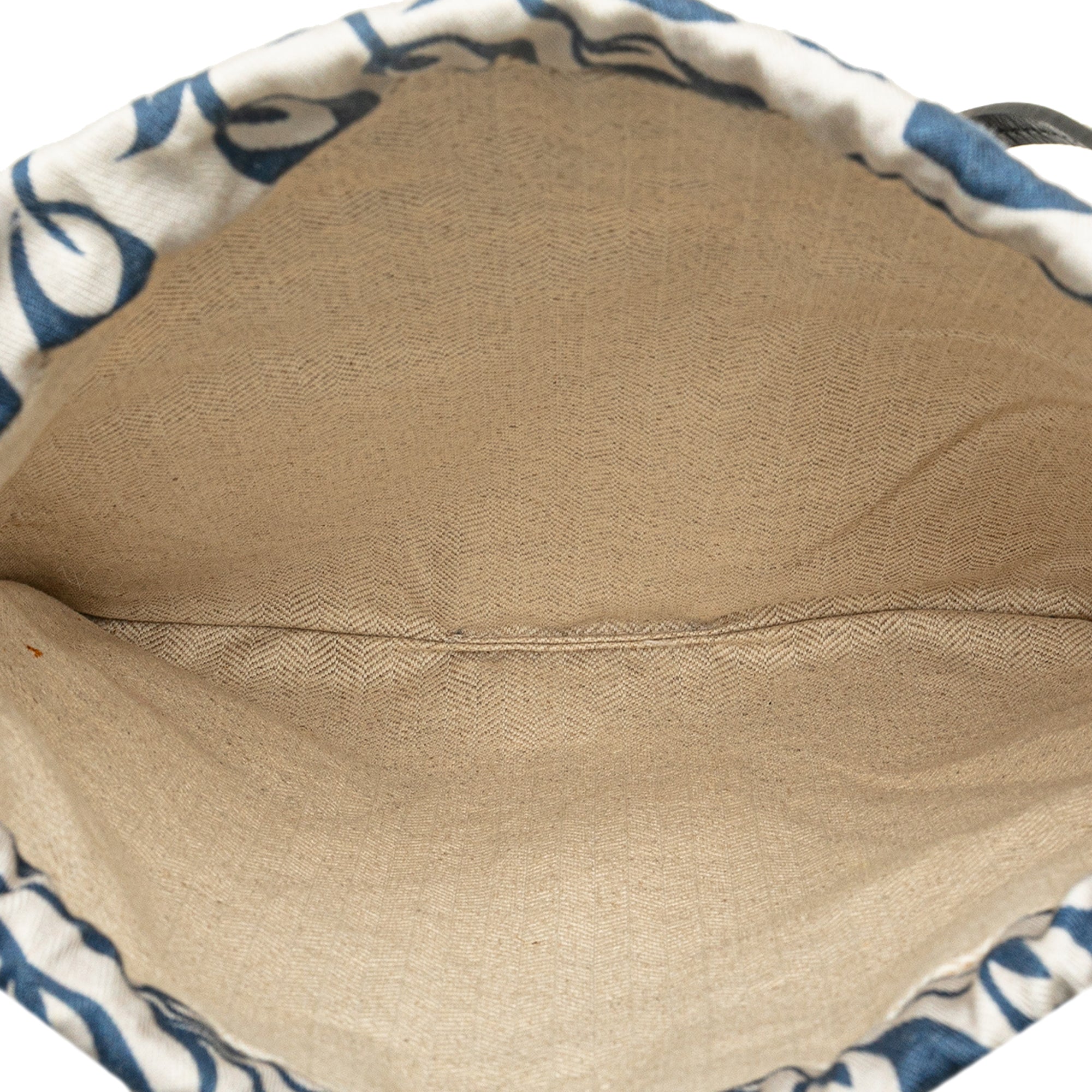 Loewe | Pre-Owned Anagram Canvas Drawstring Crossbody | White