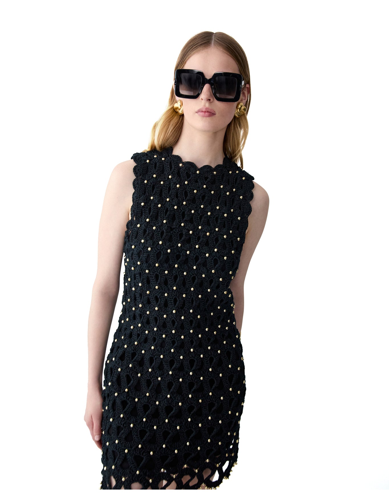 Embroidered Sleeveless Crewneck Shift Dress | Black