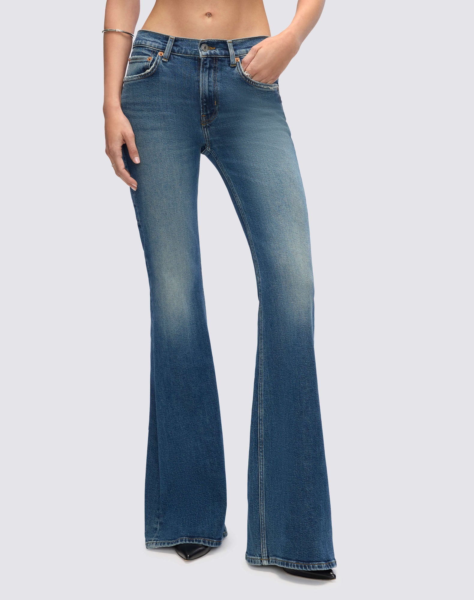 Womens | Comfort Stretch The Strutter | Sonoma Indigo