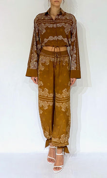 Womens | Kira Viscose Heavy Crepe Mid Waist Jogger Pants | Off-White Brown