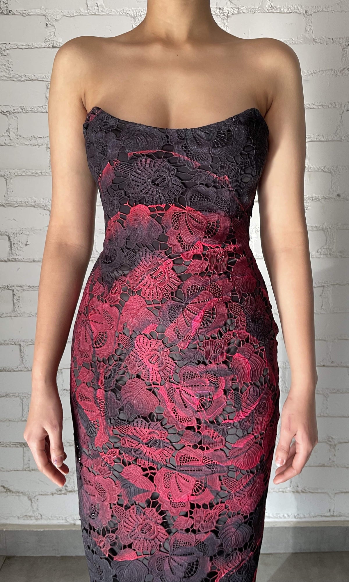 Womens | Naia Polyester Chemical Lace Maxi Lace Dress | Black Red