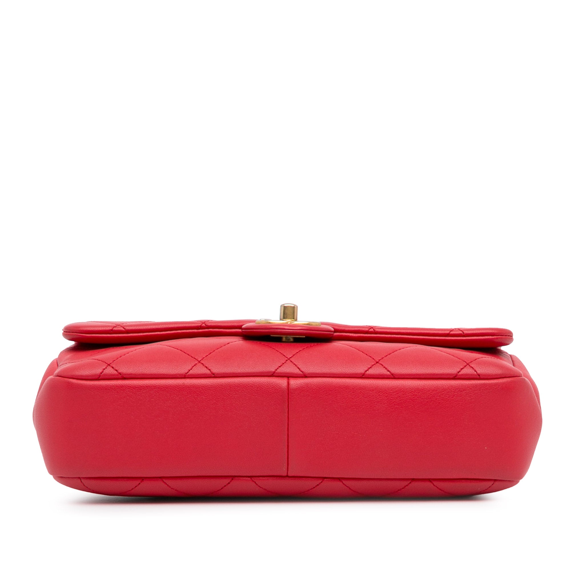 Chanel | Pre-Owned Medium Lambskin In The Loop Flap | Red