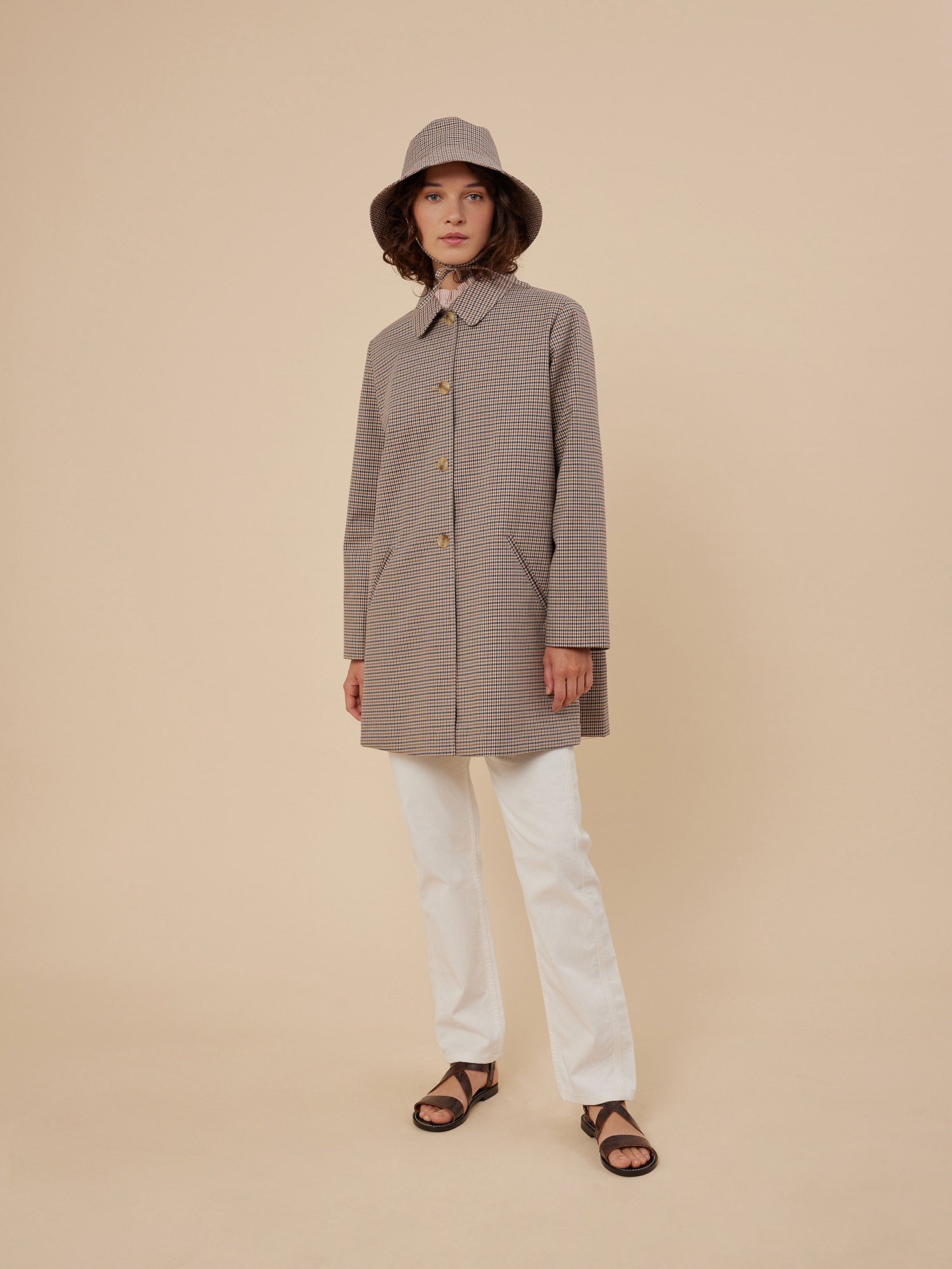 Women | A Line Four Button Houndstooth Coat | Beige