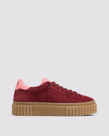 Creeper Scarlet Sneaker