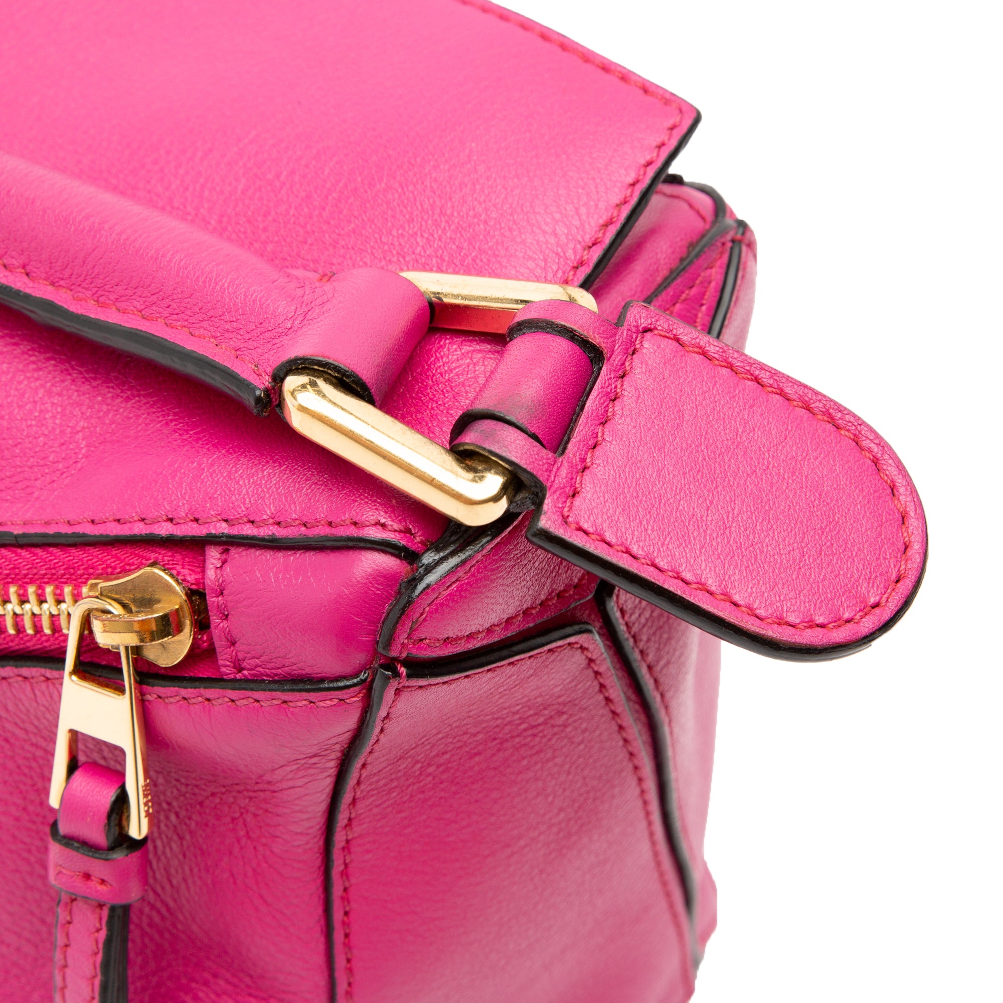 Loewe | Pre-Owned Small Calfskin Puzzle Satchel | Pink/Hot Pink