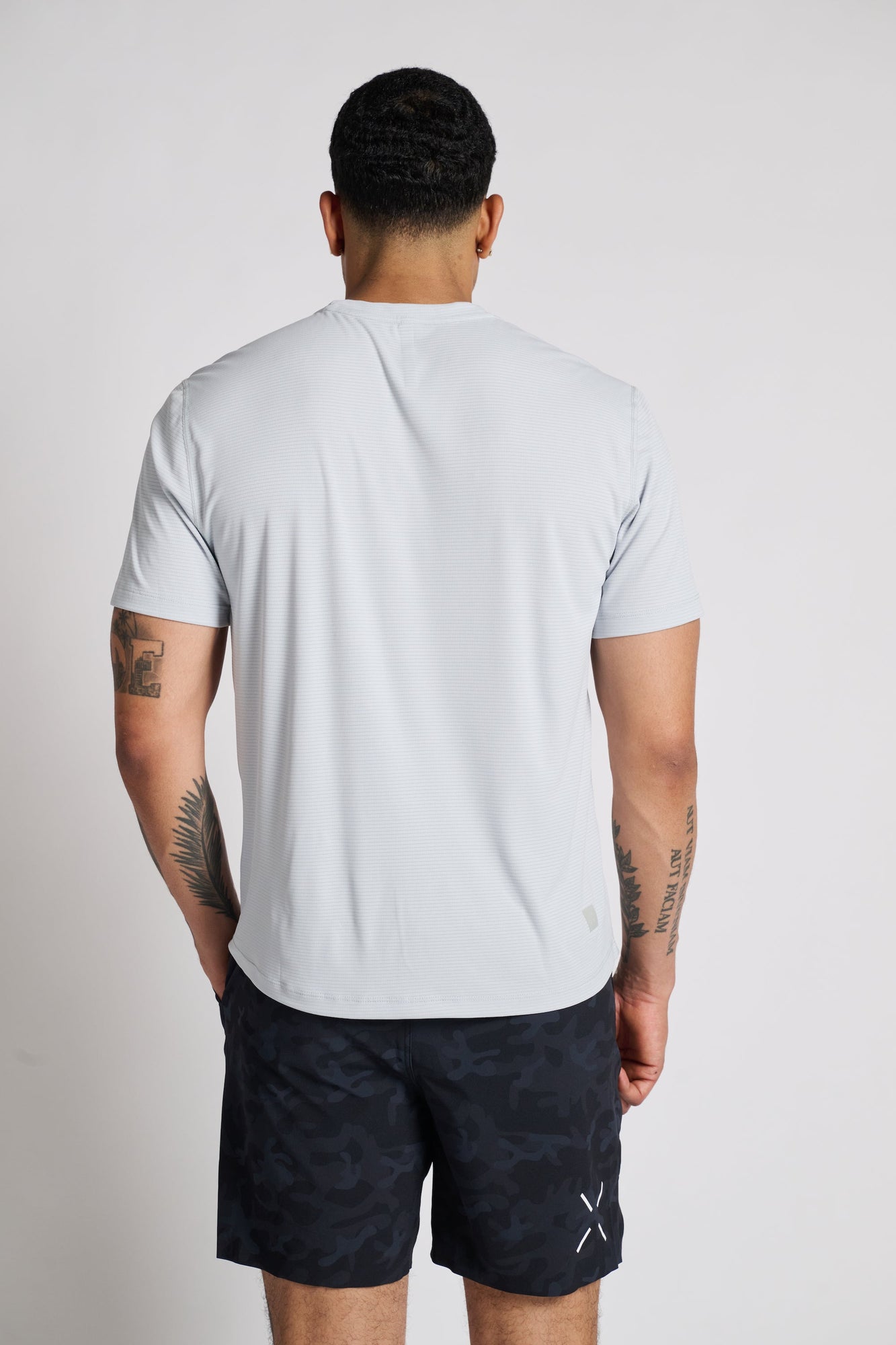 Ten Thousand | The Lightweight Short Sleeve | Light Grey