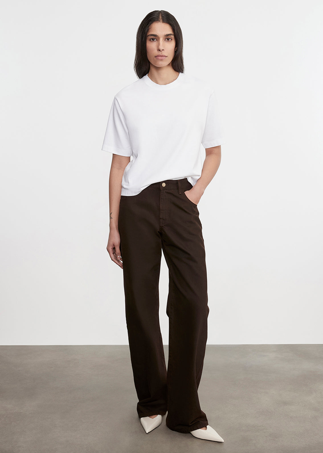 Relaxed Straight Leg Jean | Coffee Bean