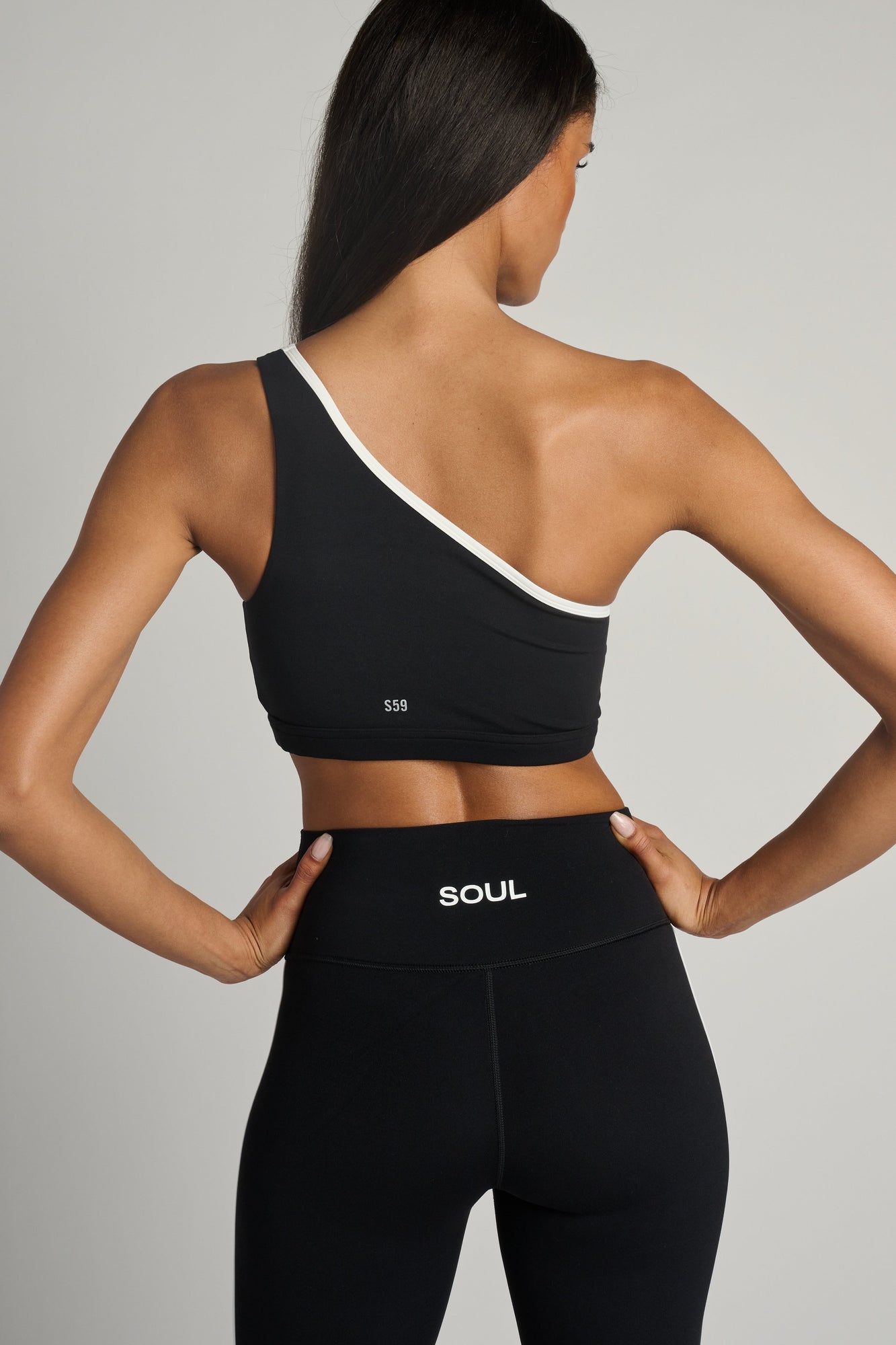Splits59 | Josie Airweight One Shoulder Bra | Black/White