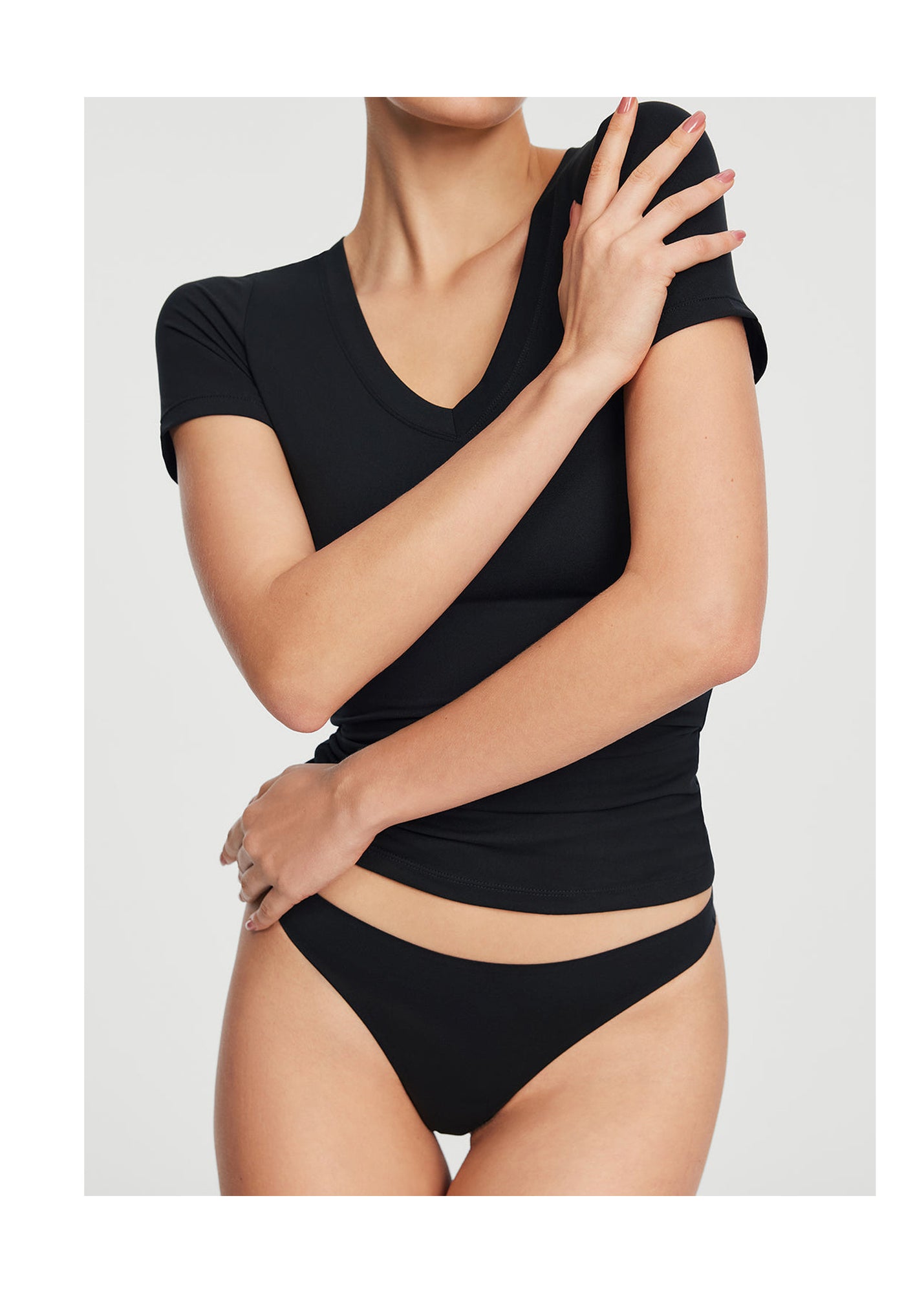 Seamless Thong Panty | Black