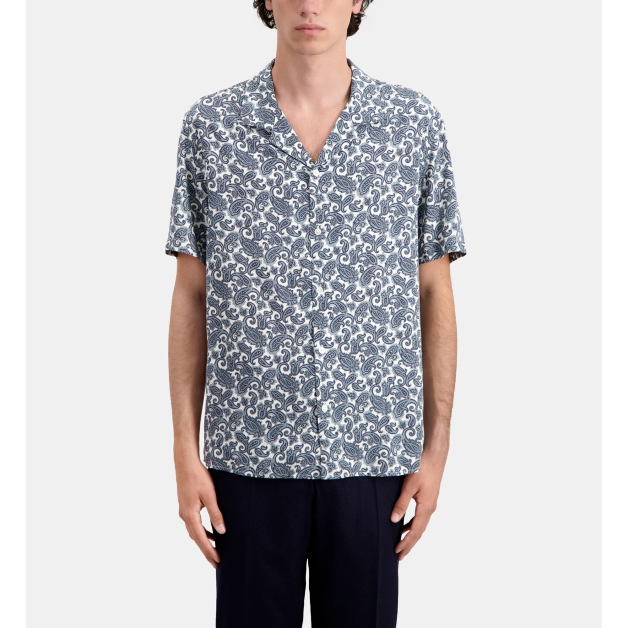 Short Sleeved Printed Shirt | Men | White x Blue