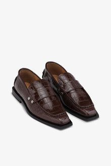 Studded Loafers in Brown Croco | Chocolate Fondant