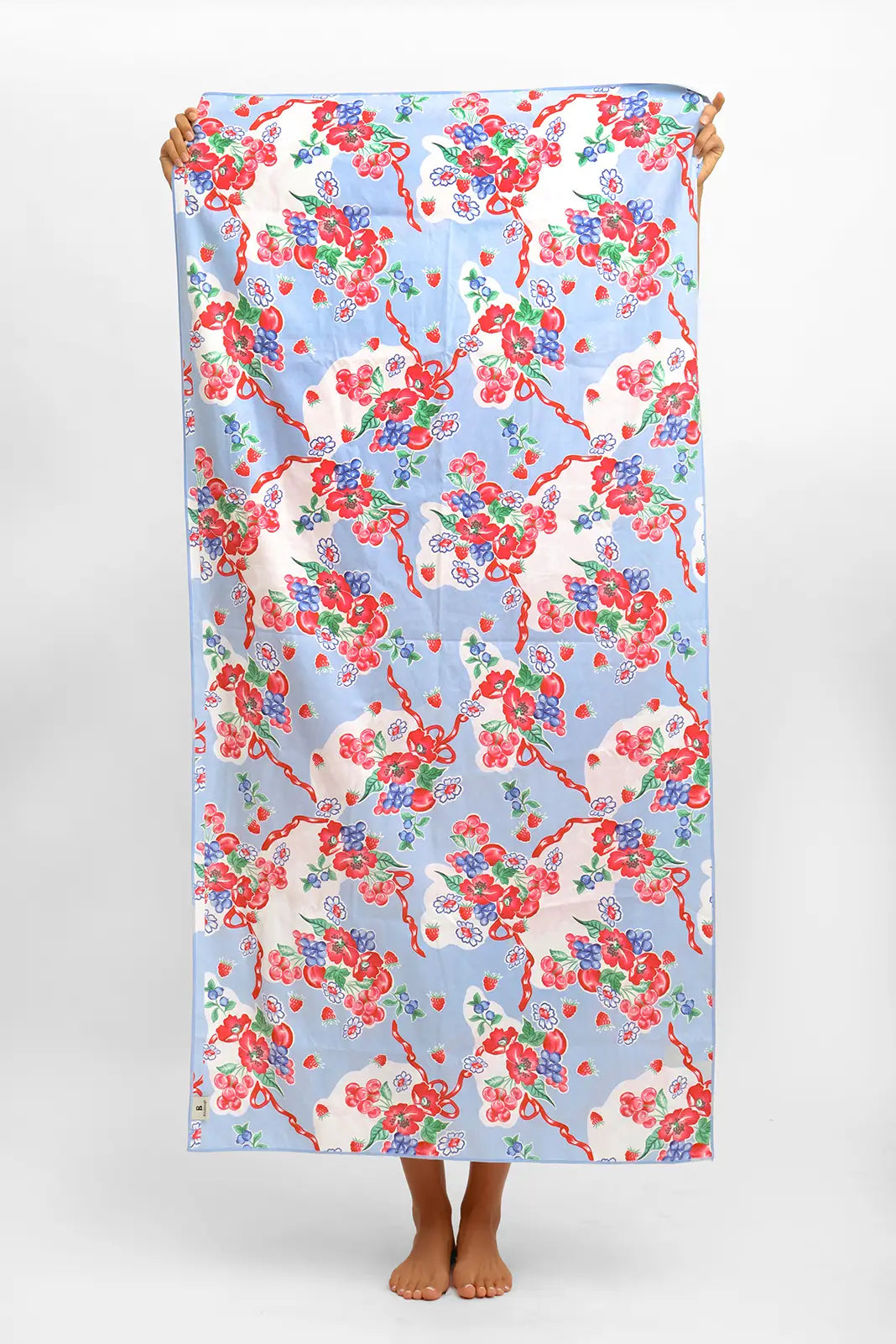 Women | Reversible Packable Beach Towel | Summer Berries