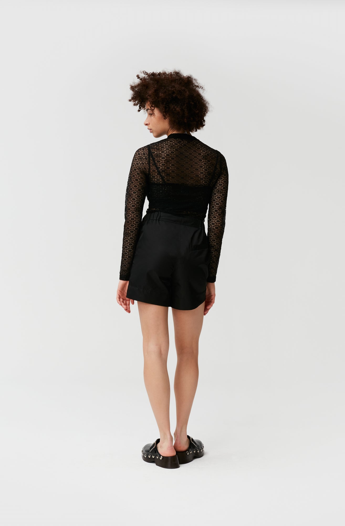 Lace Ruched Seam Top | Black