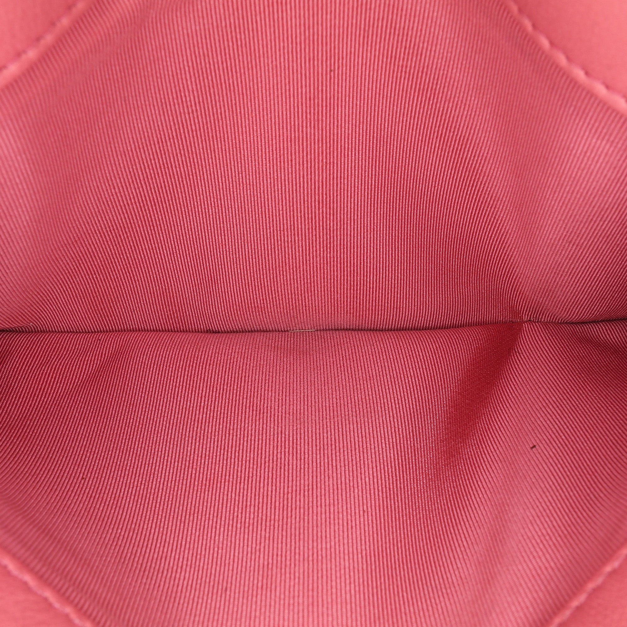 Chanel | Pre-Owned Quilted Calfskin Straight Lined Flap - I | Pink