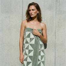 Umbra Australian Cotton Towels | Sage/Ecru