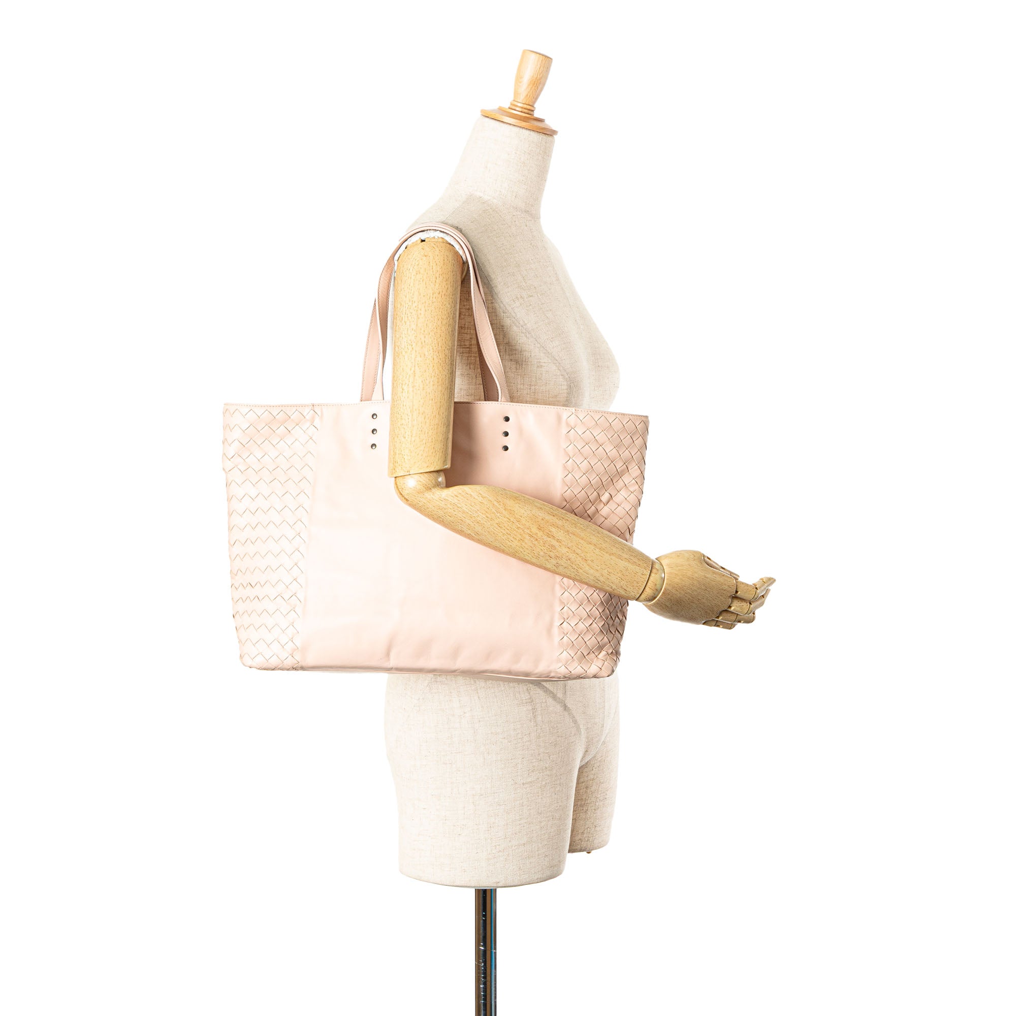 Bottega Veneta | Pre-Owned Leather Intrecciato Tote | Pink/Light Pink