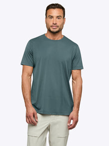 [info]--Chad is 6’2” 175 and wears a size L