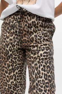 Trousers in Leopard Washed Cotton Canvas | Almond Milk