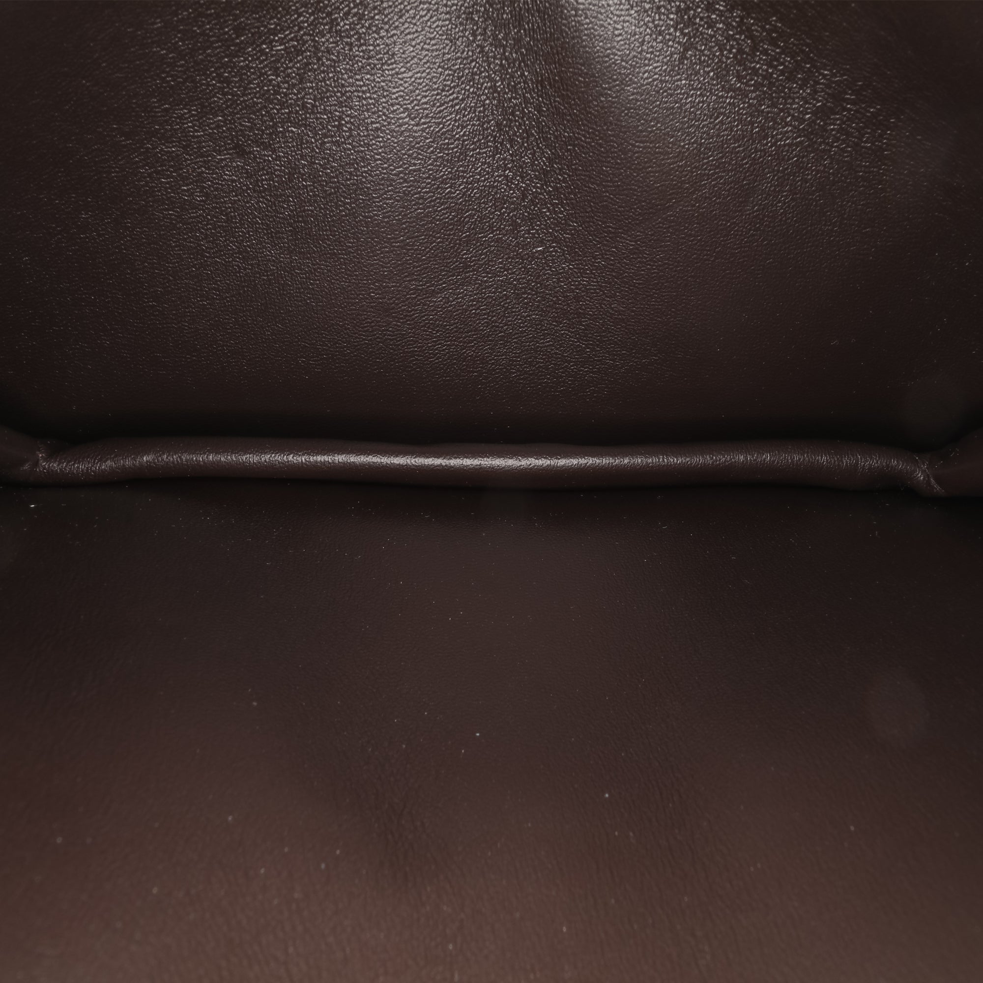 Fendi | Pre-Owned Calfskin Vitello King Nubuck Pequin Karligraphy Pocket Shoulder Bag | Brown