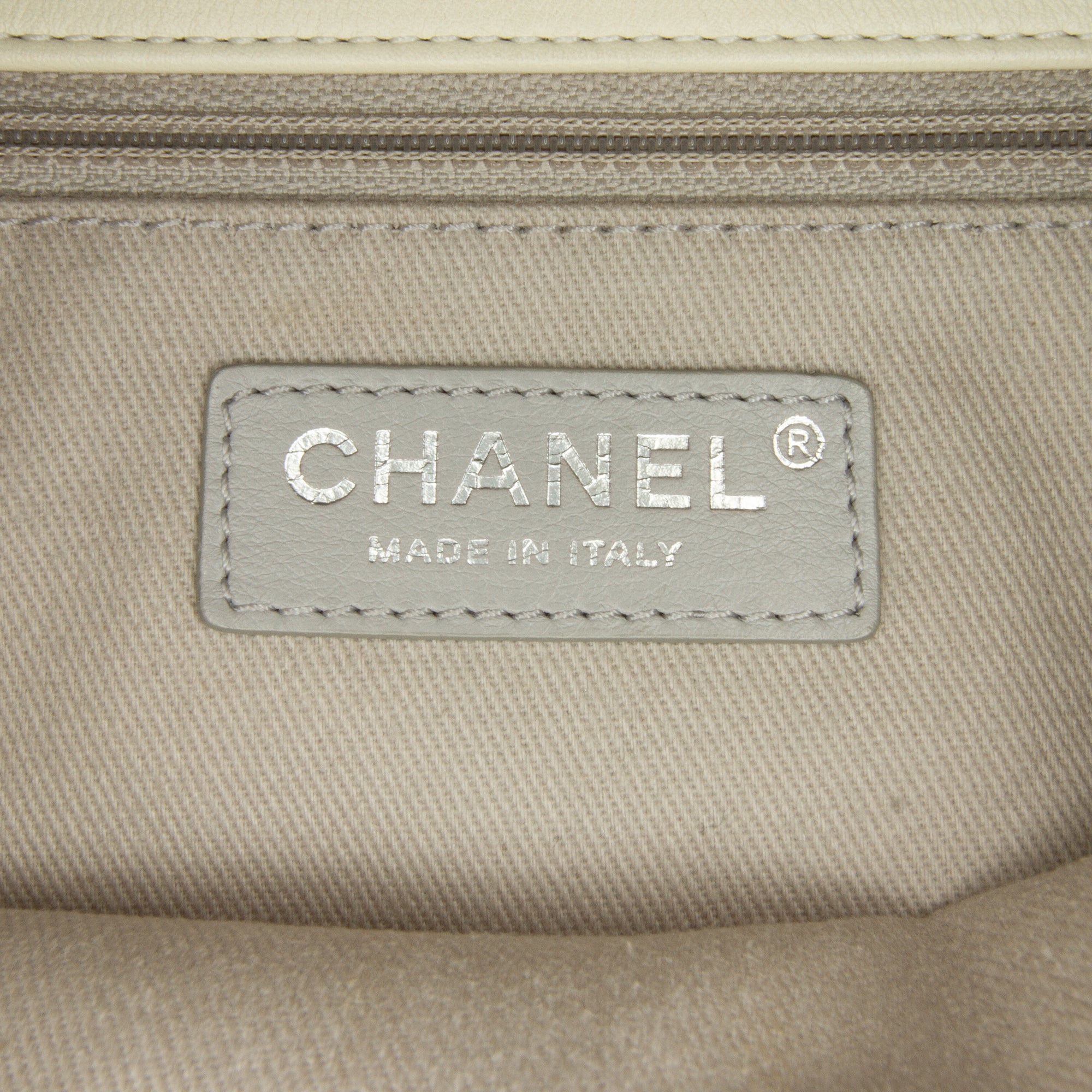 Chanel | Pre-Owned Small Airlines Tweed Flap | Blue