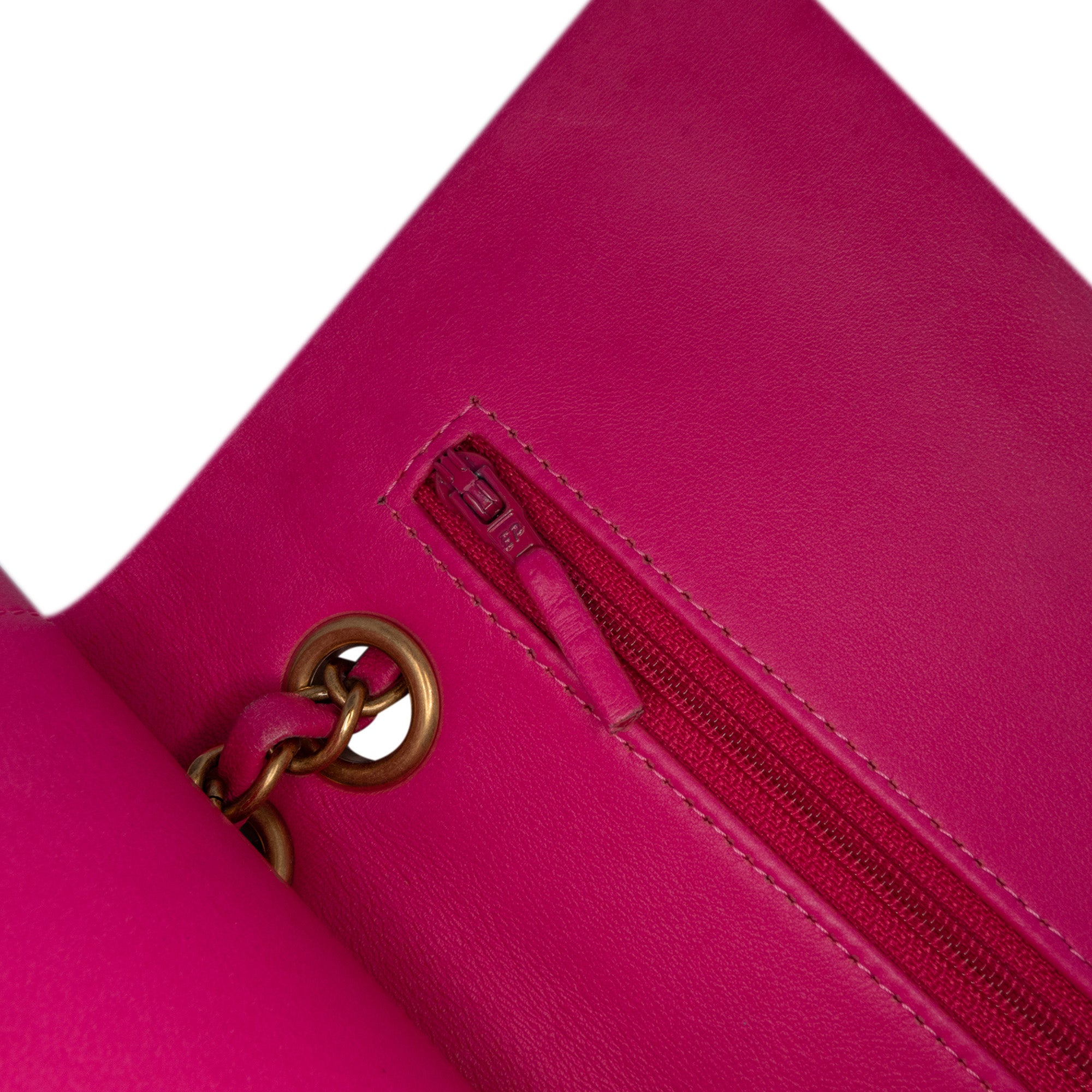 Chanel | Pre-Owned Medium Classic Chevron Lambskin Double Flap - II | Pink/Blush