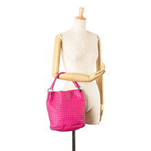 Bottega Veneta | Pre-Owned Nappa Intrecciato Bucket Bag - I | Pink/Hot Pink