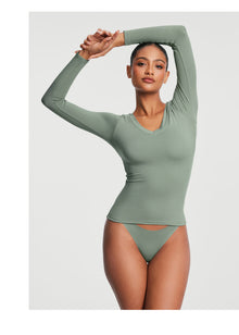 V-Neck Long Sleeve Top | Sage Green