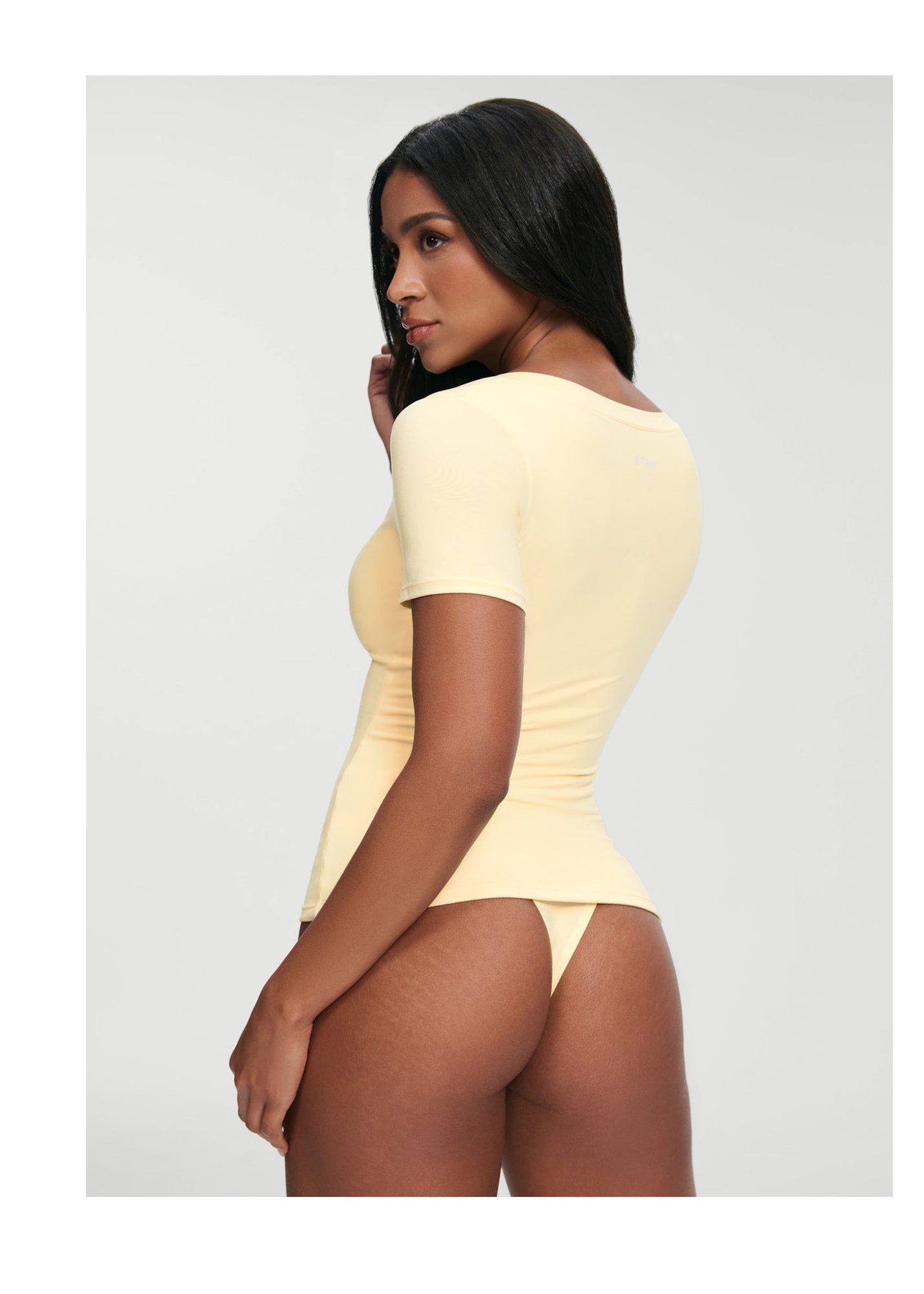 V-Neck T-shirt | Lemon Meringue