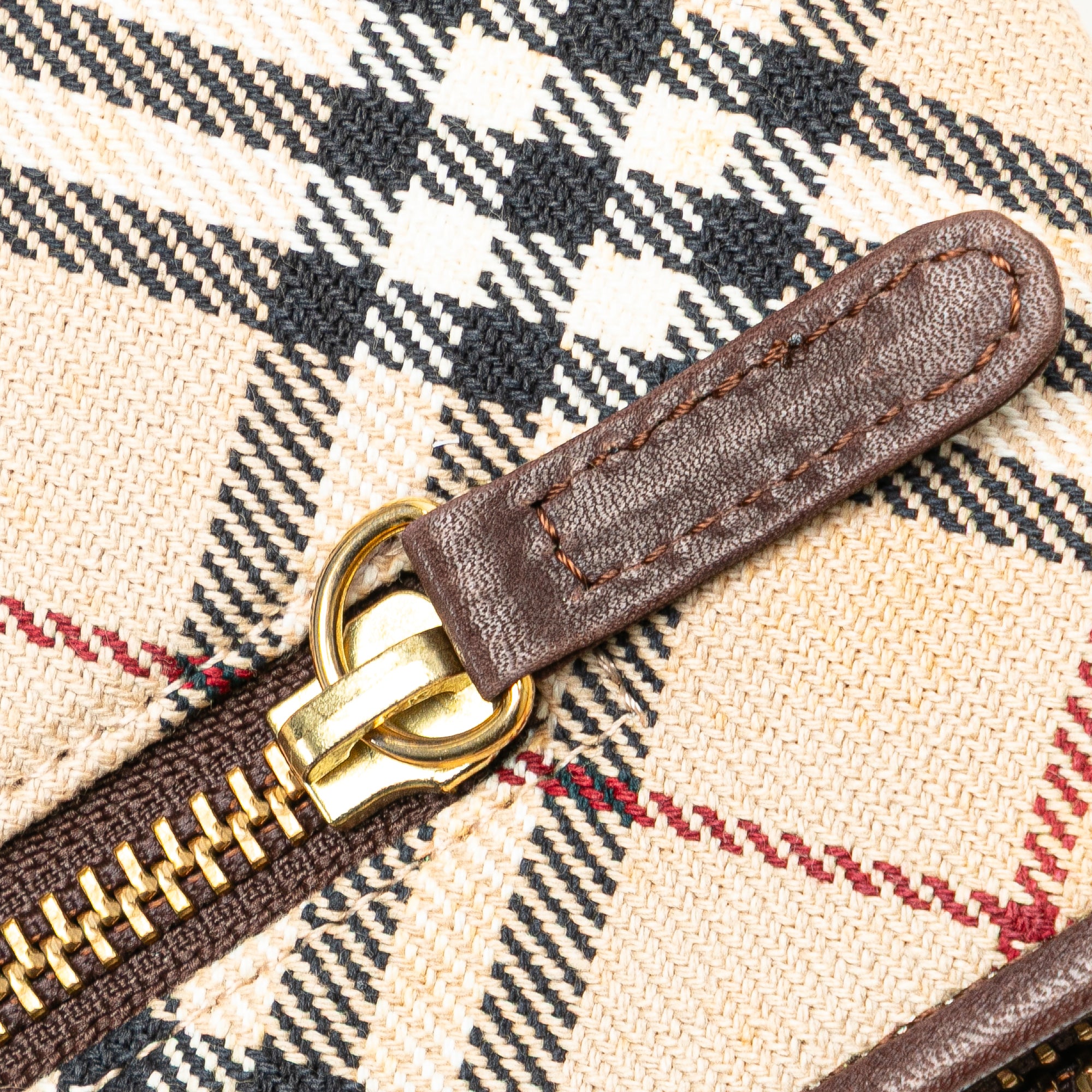 Burberry | Pre-Owned Nova Check Canvas Shoulder Bag | Brown/Beige