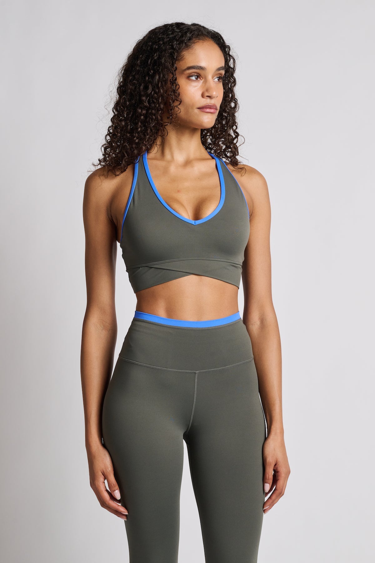 P.E Nation | Vita Crop | Dark Grey