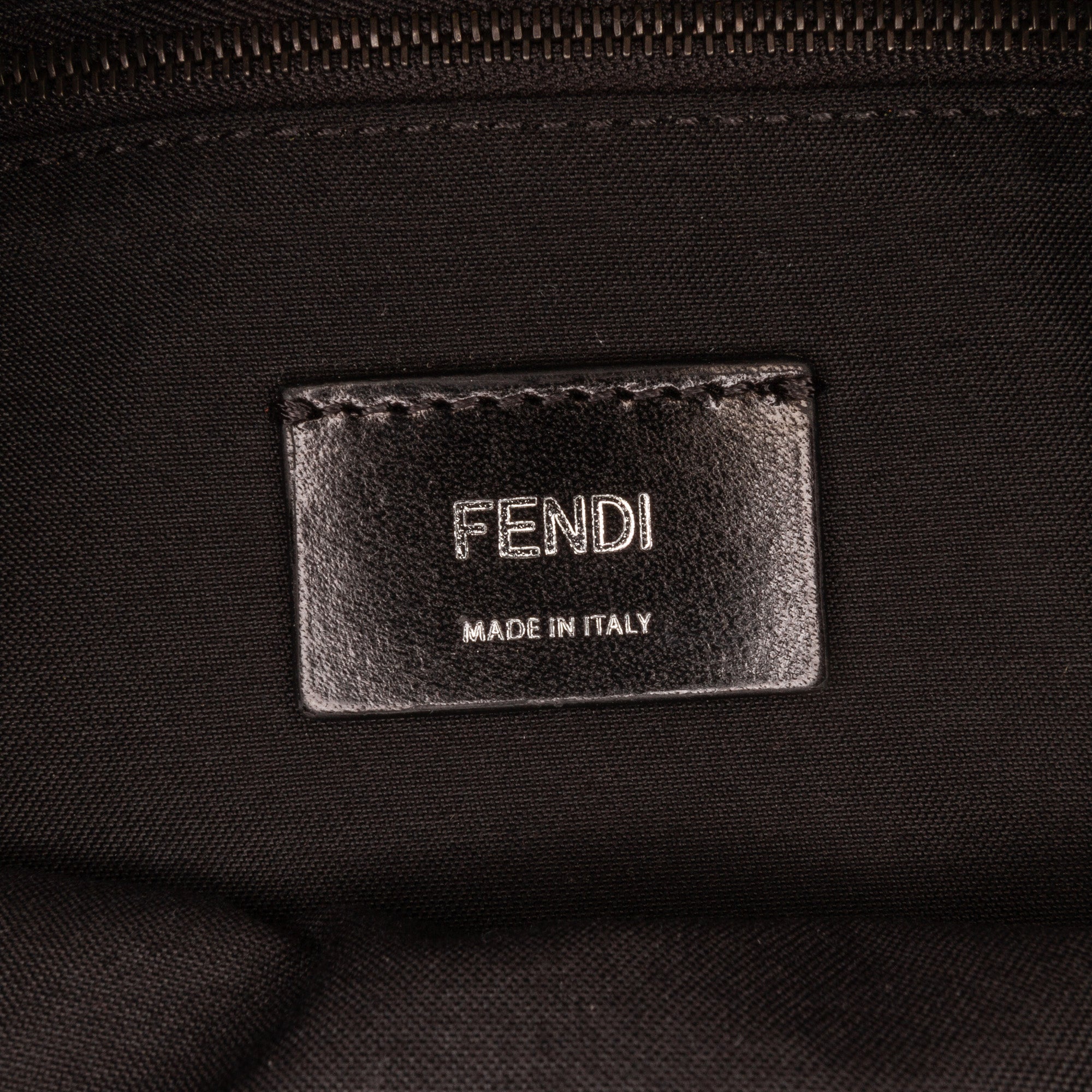 Fendi | Pre-Owned Large Zucca Canvas Convertible Belt Baguette | Brown