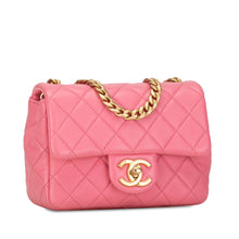 Chanel | Pre-Owned Mini Square Lambskin Pearl Samba Flap | Pink