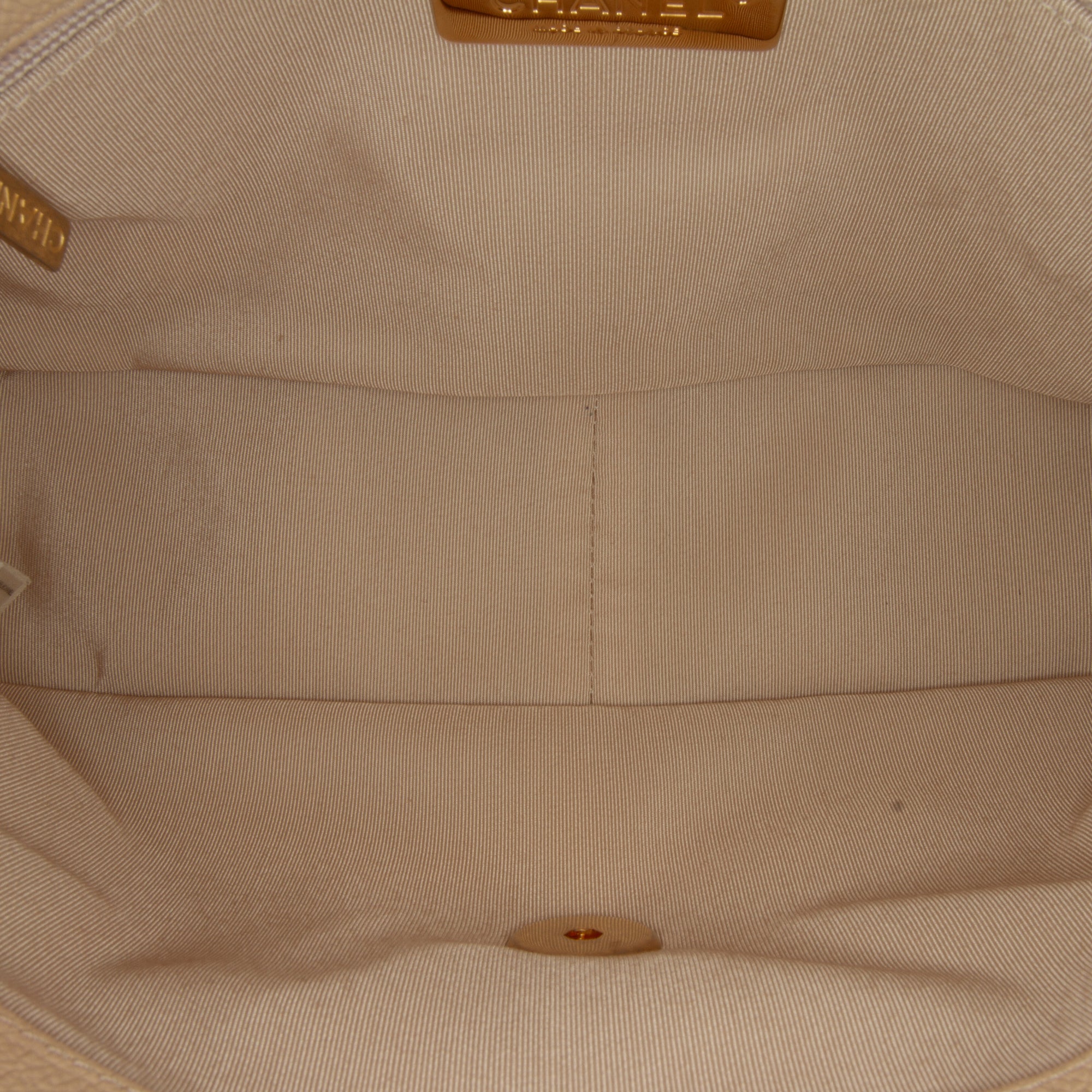 Chanel | Pre-Owned Medium Crochet Calfskin 19 Flap | Brown/Beige