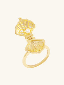 Sundaze Shell Locket Ring | Freshwater Pearls/5A Grade Cubic Zirconia | 14K Gold Plated Brass
