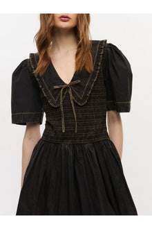 Washed Smock Dress | Black (V2)