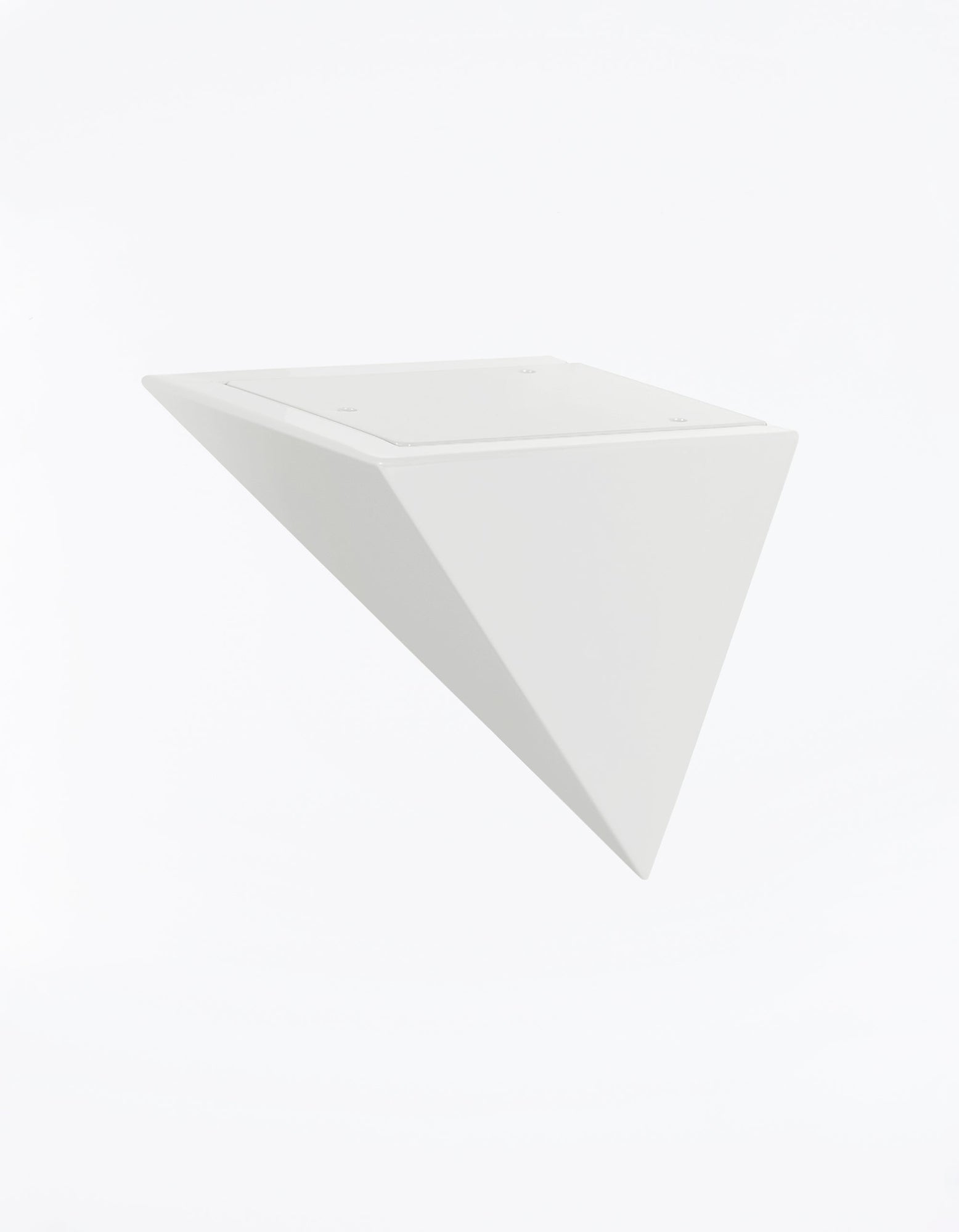 Pyramid Bracket | White