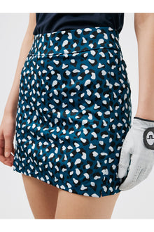 Women | Amelie Print Golf Skirt | Moroccan Blue Animal