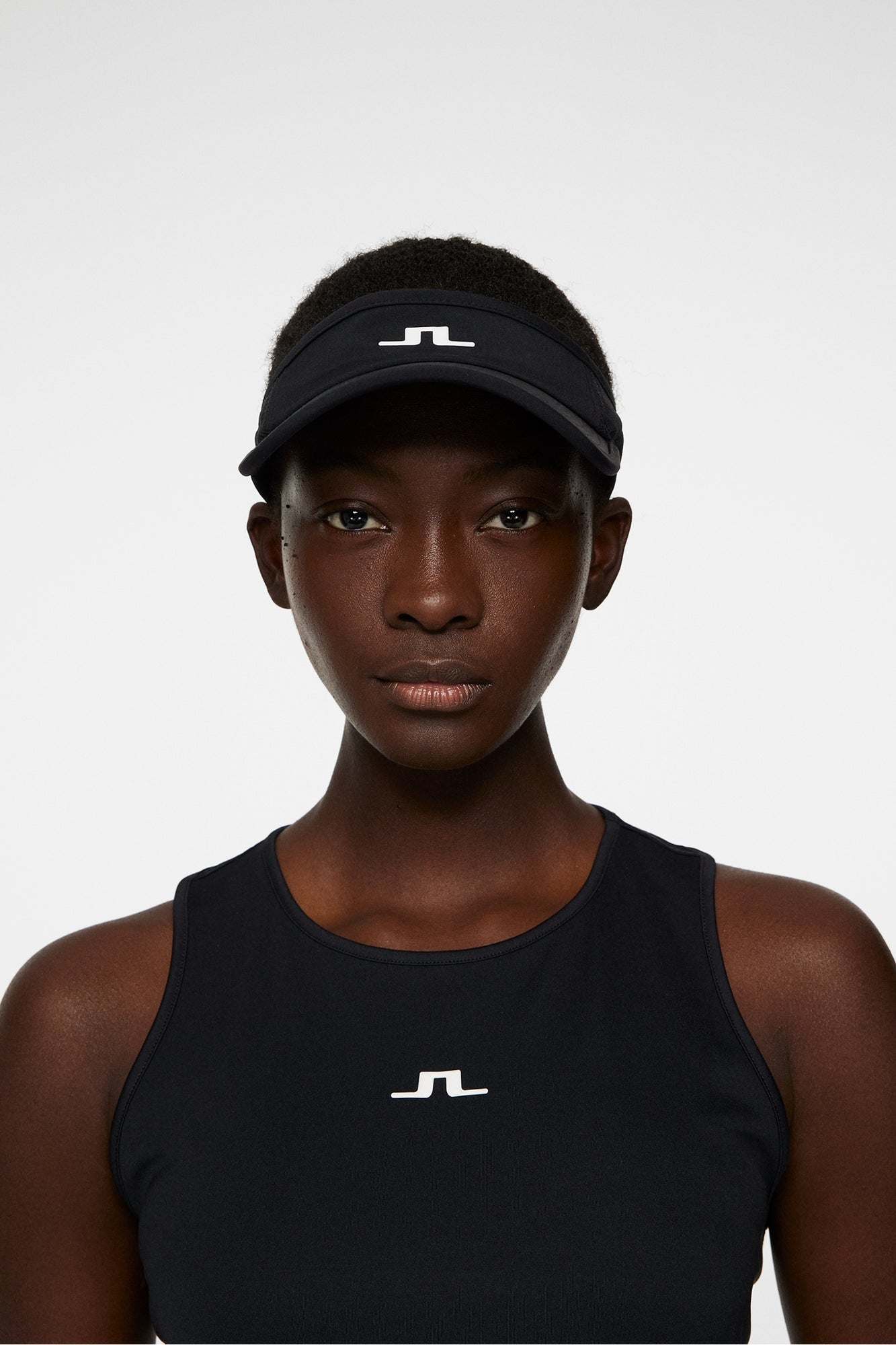 Women | Attain Visor | Black