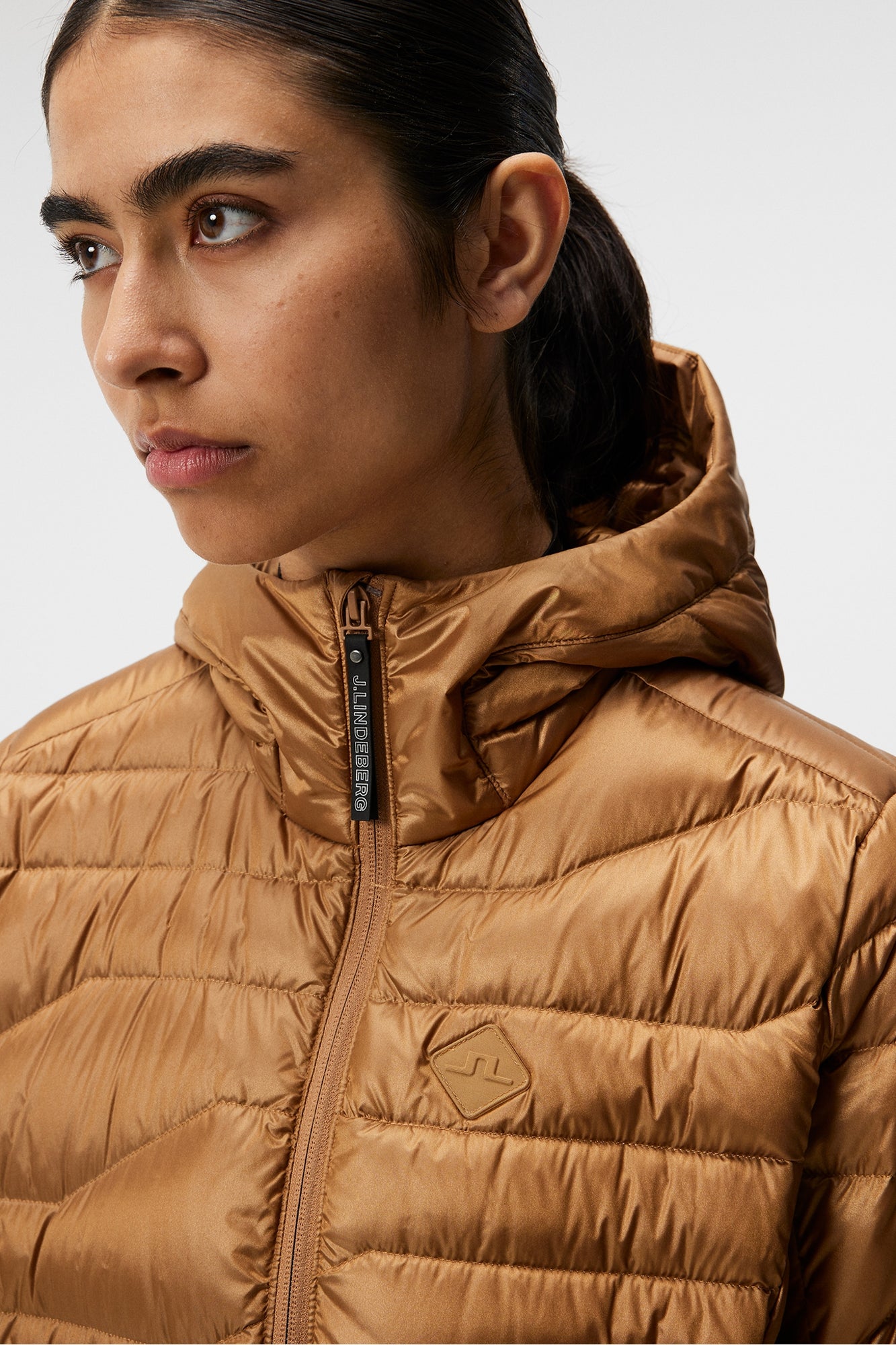 Women | Cliff Light Down Parka | Chipmunk