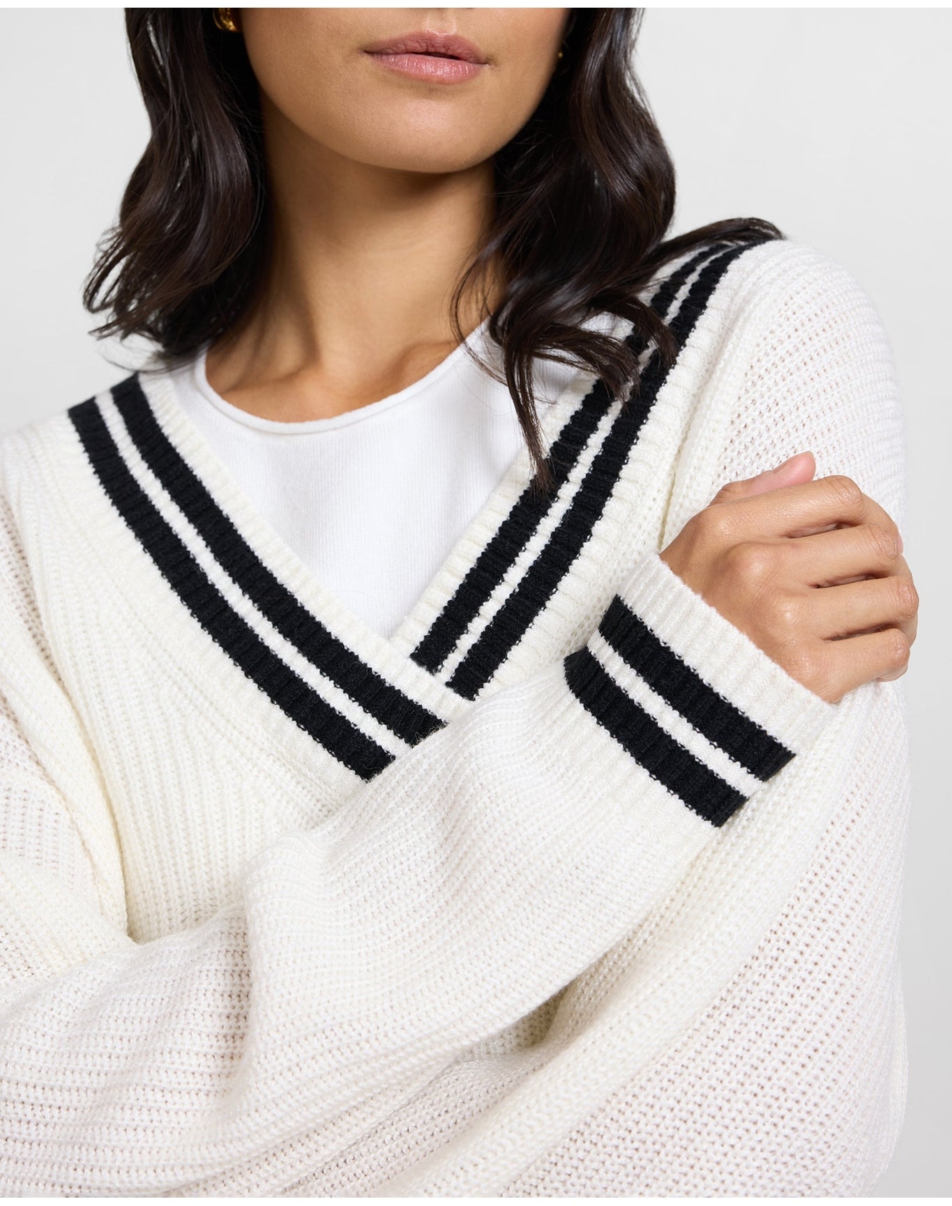 Women | Deep V Neck Varsity Pullover Sweater | Off White Black